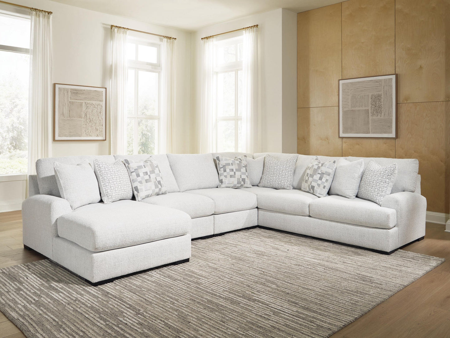 Misty-Lakes 5-Piece Sectional with Chaise