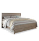Culverbach King Panel Bed with 2 Nightstands